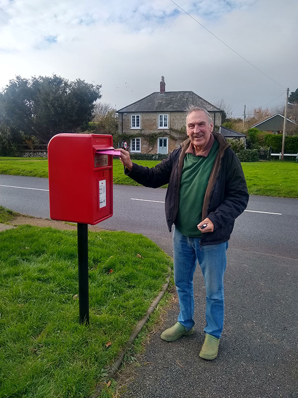 Chale Green Postbox